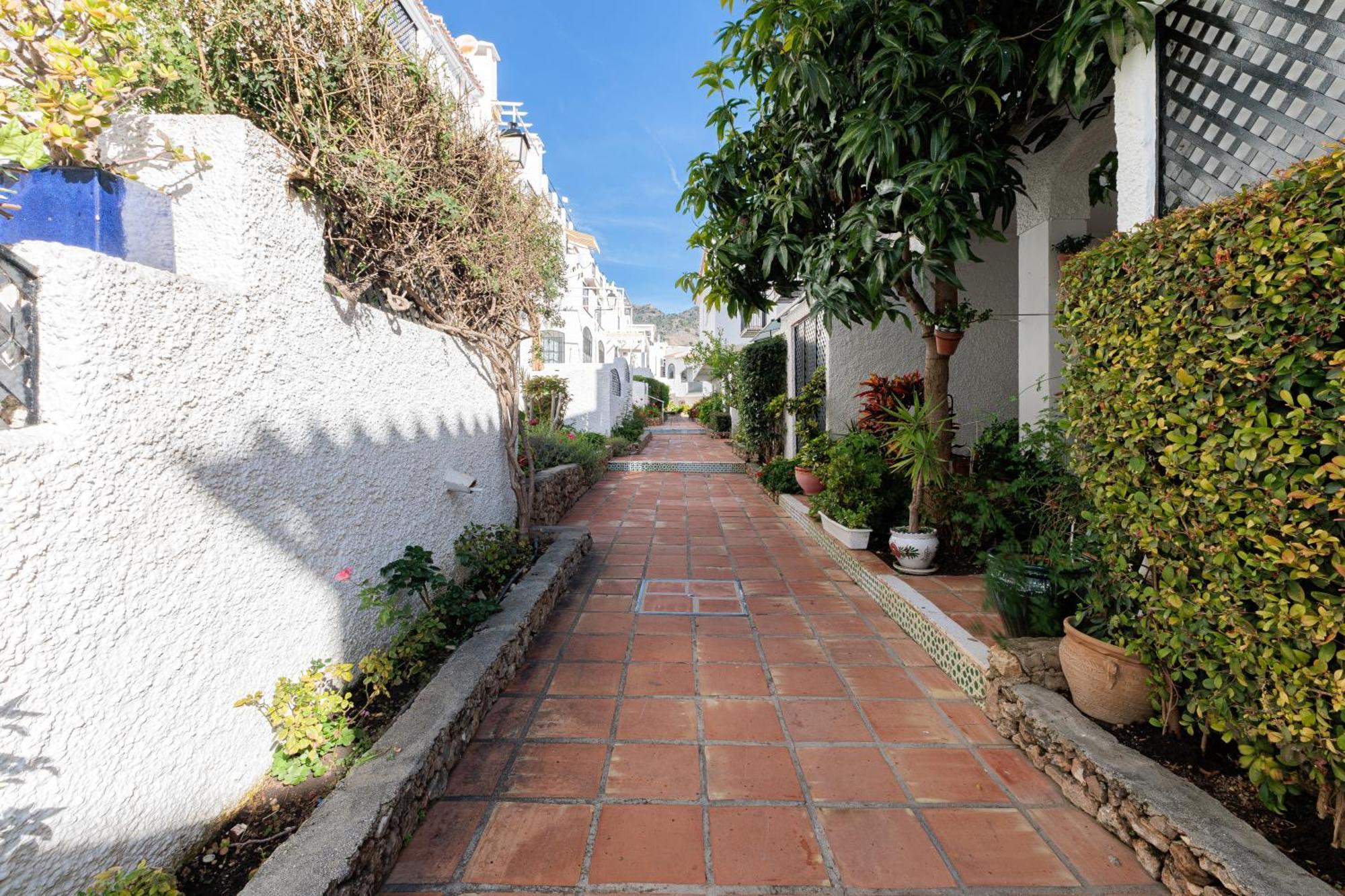 Cosy Apartment In Verano Azul نيرخا المظهر الخارجي الصورة