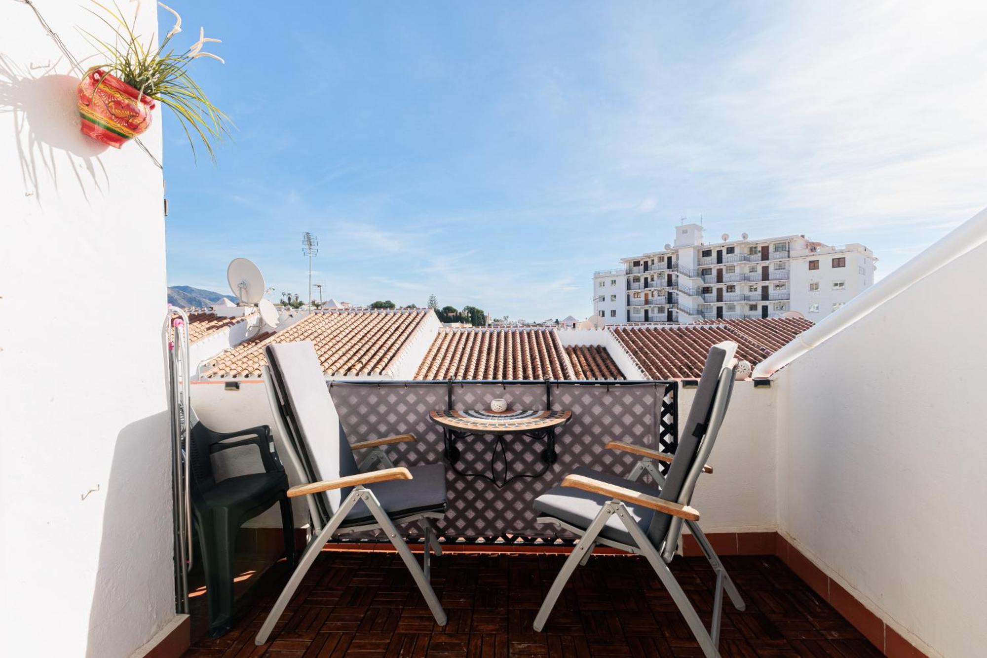Cosy Apartment In Verano Azul نيرخا المظهر الخارجي الصورة