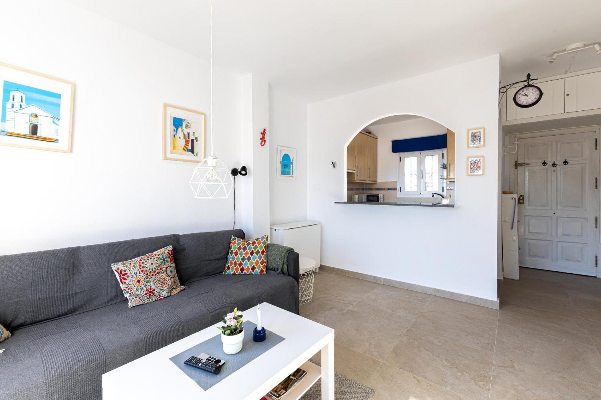 Cosy Apartment In Verano Azul نيرخا المظهر الخارجي الصورة